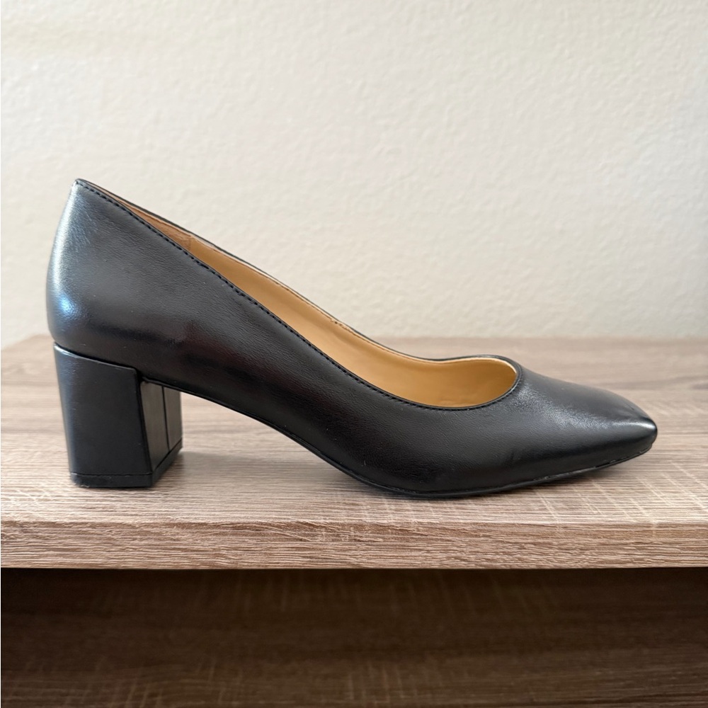 Naturalizer Black Leather Heels